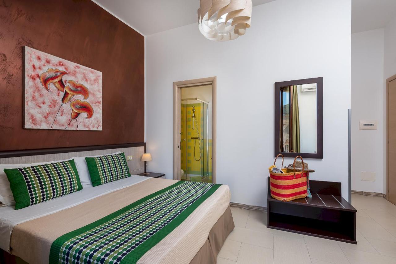 B&B A Casa Di Aurora Rooms San Vito Lo Capo Eksteriør billede